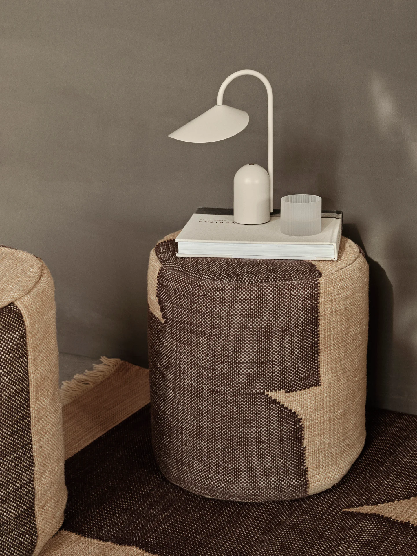 Arum Portable Lamp - Cashmere - Image 6
