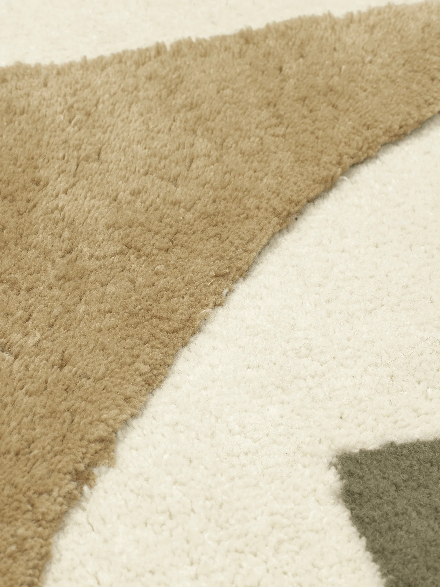 Bloco Tufted Rug - Green/Off-White - Image 3