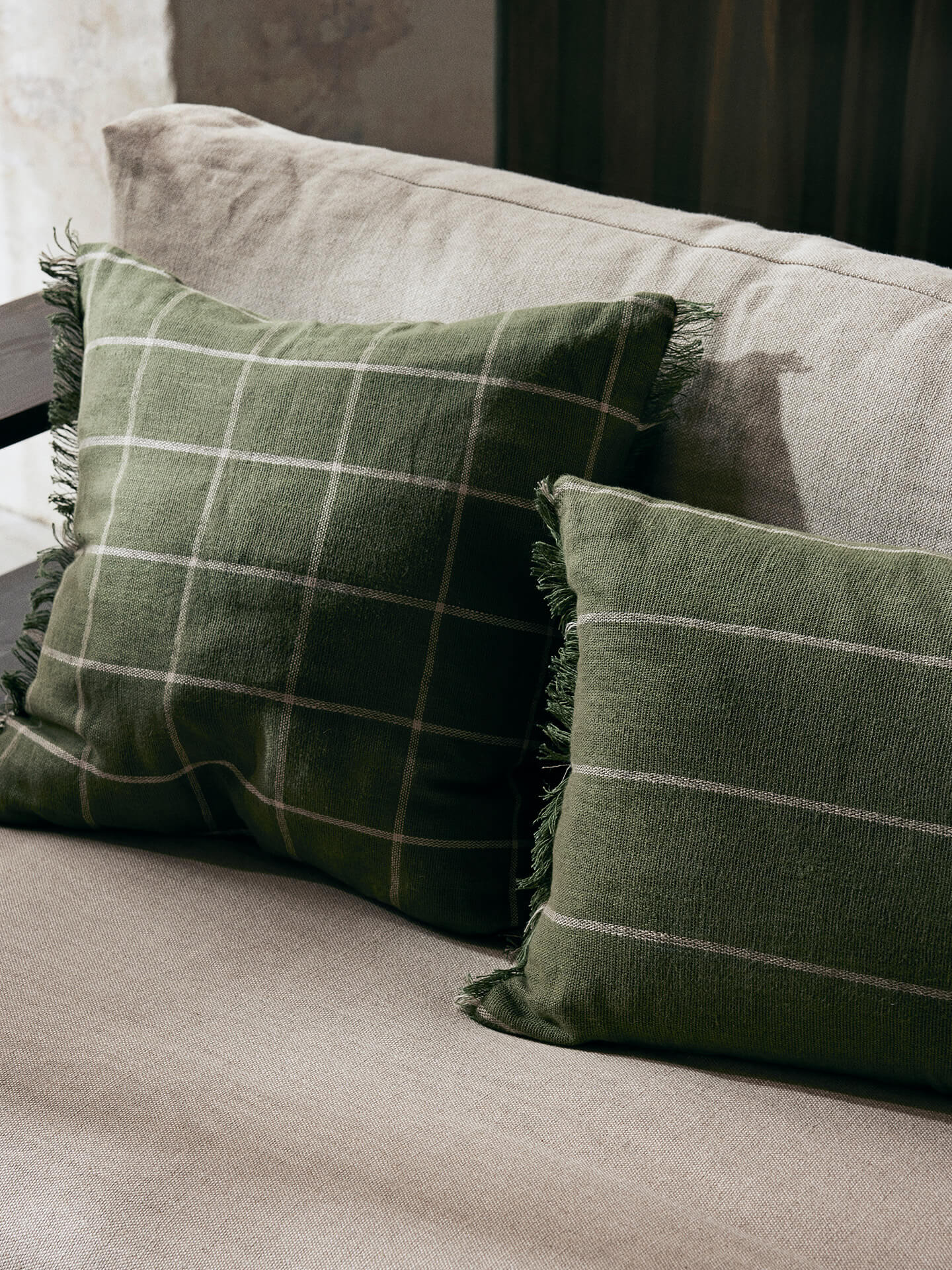 Calm Cushion - Rectangular - Olive/Off-White - Image 2