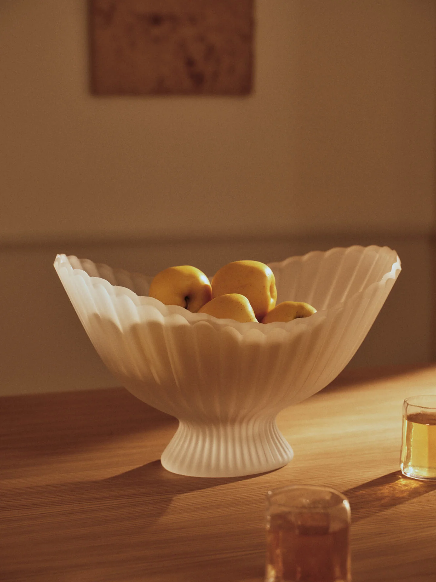 Fountain Glass Centrepiece - Frosted - Image 2
