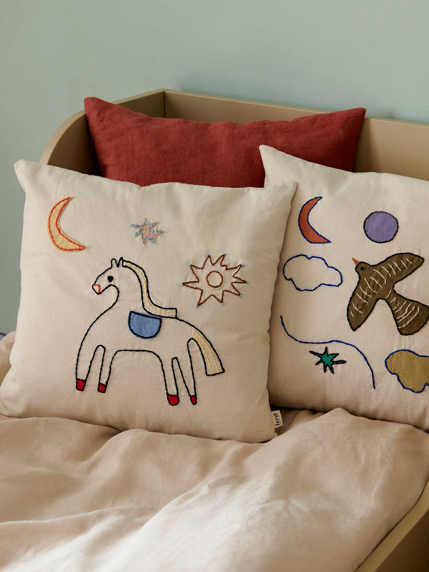 Naive Cushion - Bird - Image 2