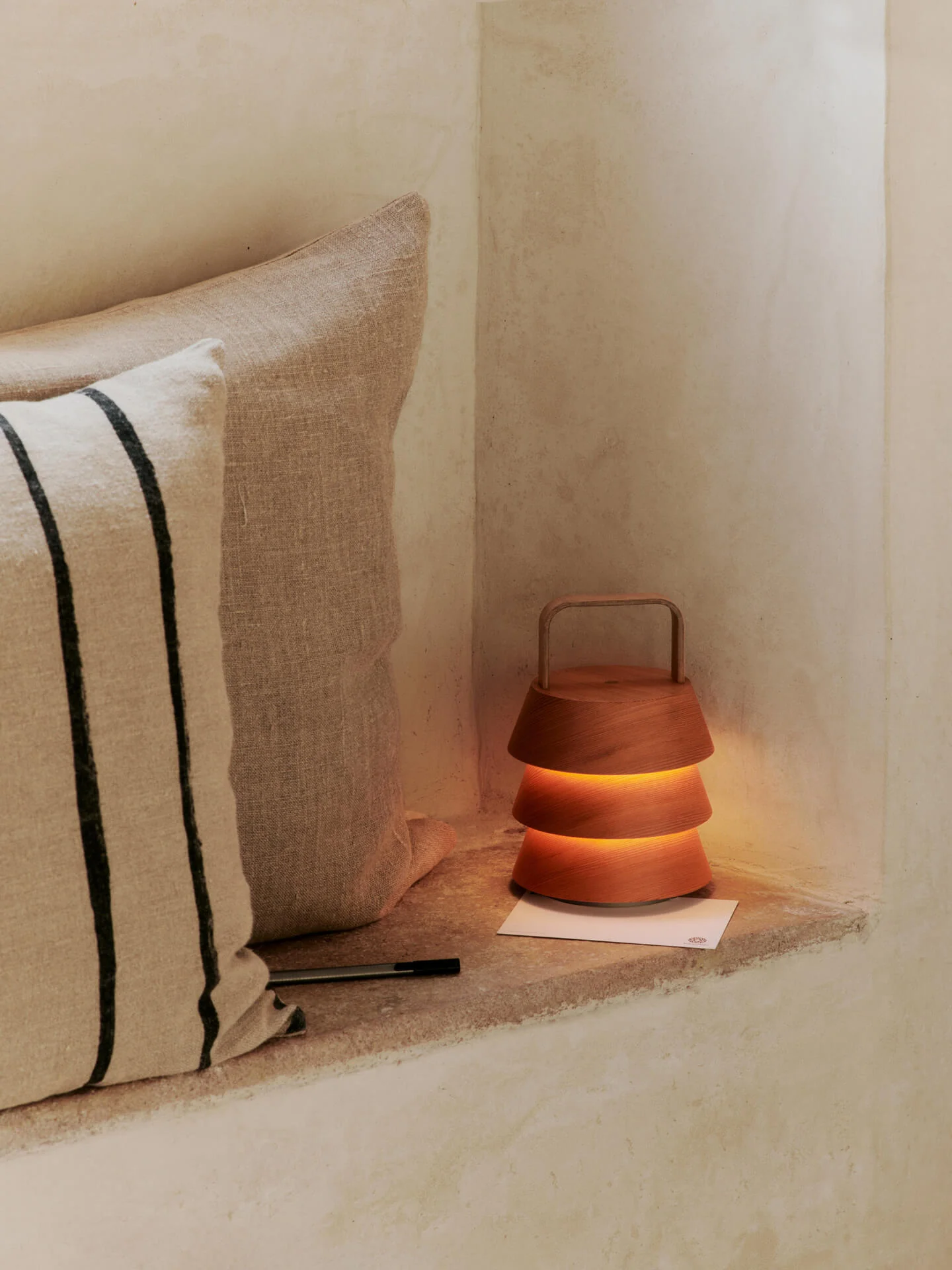 Oleo Cushion - Natural/Black - Image 2