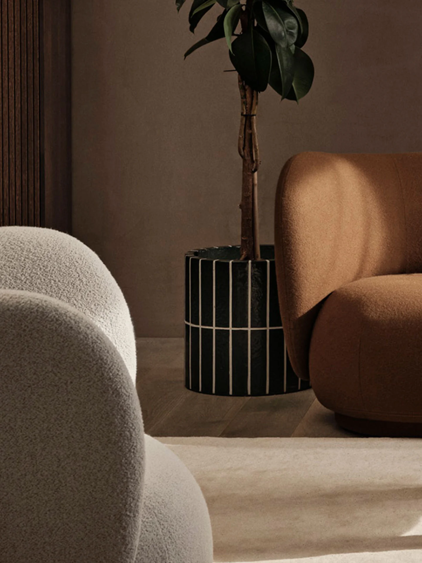 Pillar Plant Pot - Dark Green - Image 3