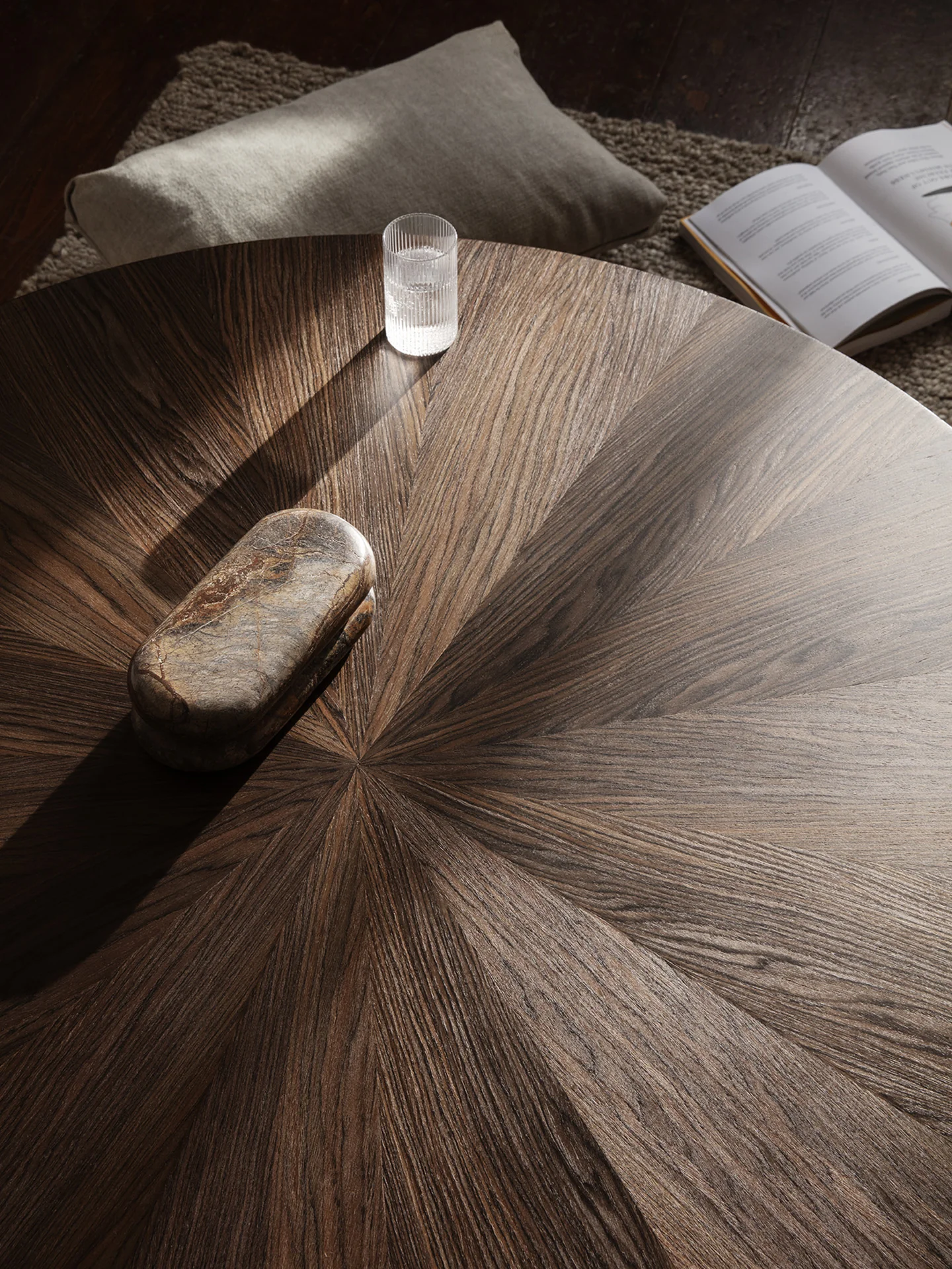 Post Coffee Table - Small - Star - Image 2