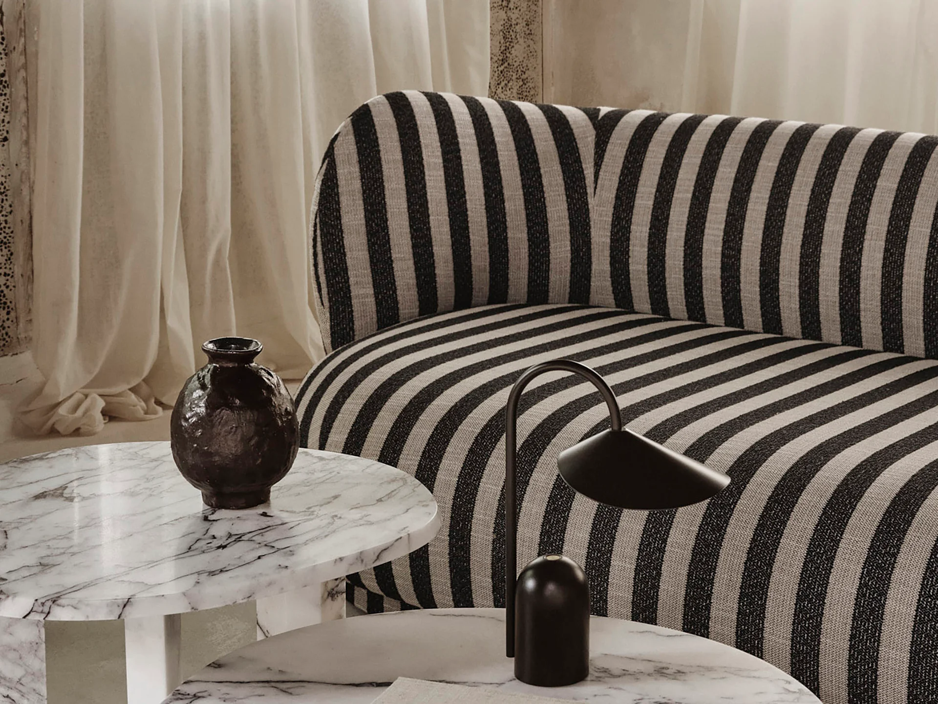 Rico Lounger Sofa - Louisiana - Sand/Black - US - Image 3