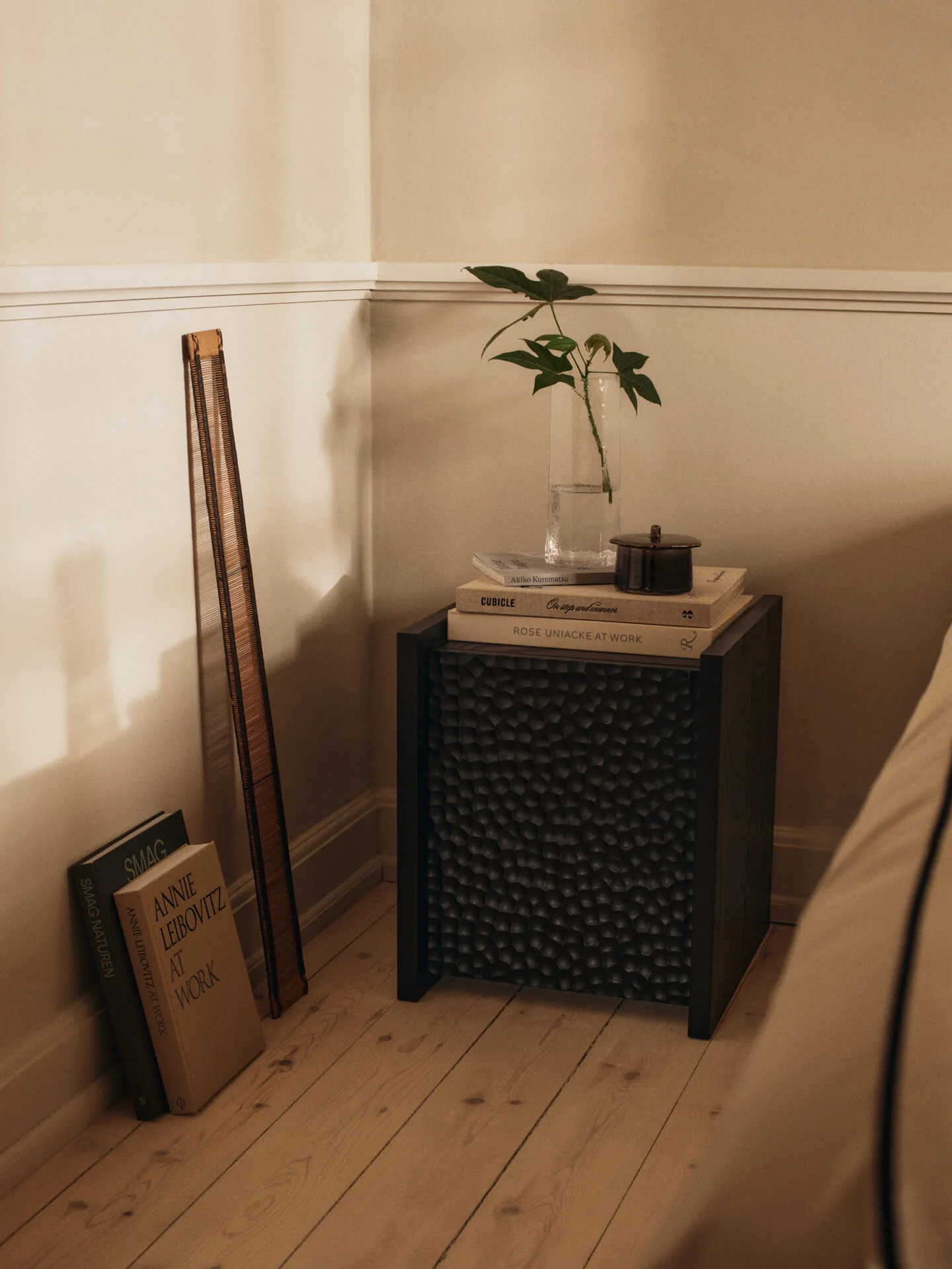 Scarni Side Table - Dark Stained Ash - Image 2