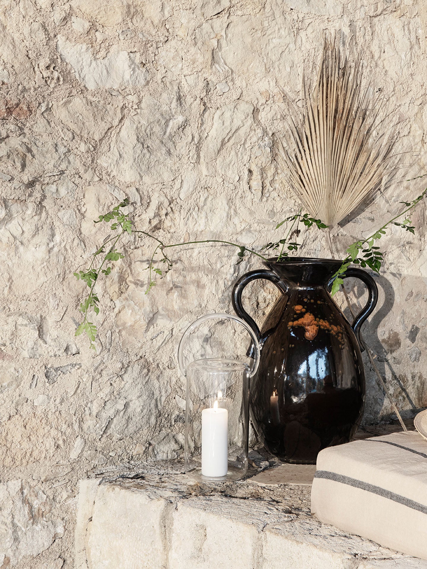 Verso Floor Vase - Black - Image 2