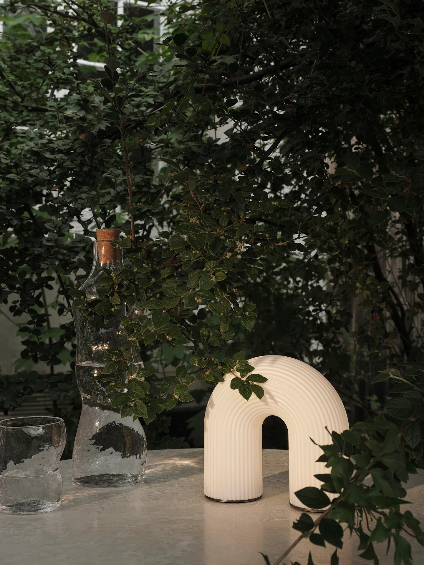Vuelta Portable Lamp - White - Image 4